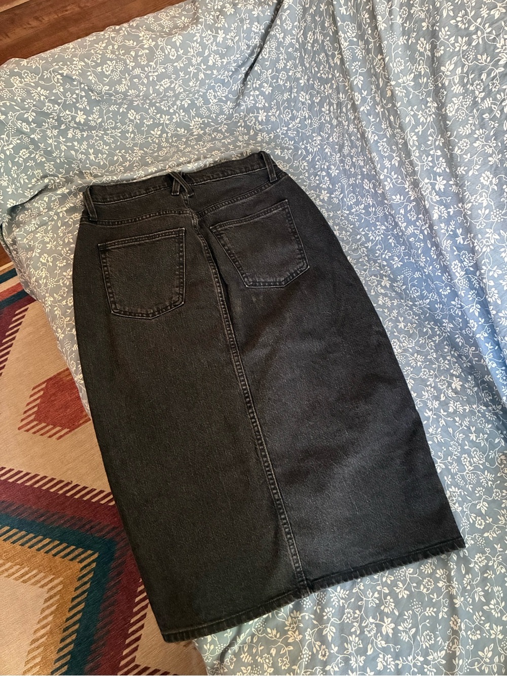 Universal Thread Charcoal Black High-Waist Midi Denim Skirt with Front Slit - Picture 3 of 4